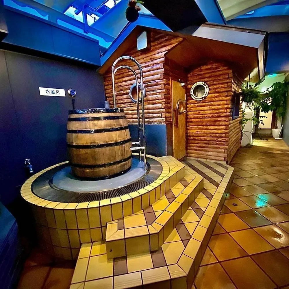 Capsule Inn Osaka - Caters To Men