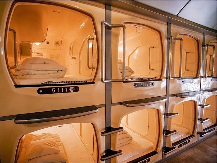 Capsule Inn Osaka - Caters To Men